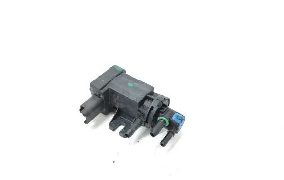 Citroen DS5 Turbo solenoid valve 9801887680