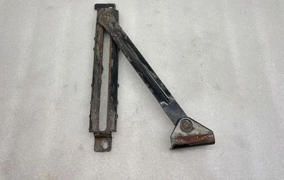 Opel Frontera B Loading door check strap stopper 