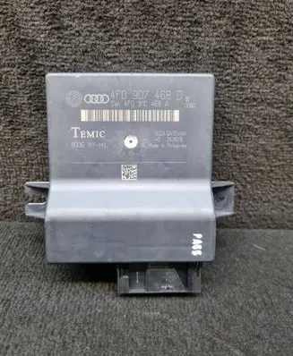 Audi A6 S6 C6 4F Gateway control module 4F0907468D 4F0910468A