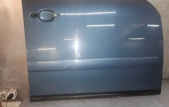 Audi A2 Front door 