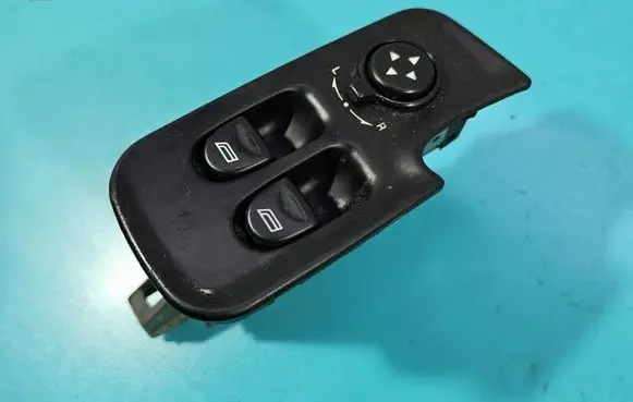 Alfa Romeo 147 Electric window control switch 735263175 IMPRK1535604