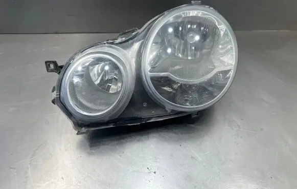Volkswagen Polo Headlight/headlamp 6Q1941007M 0301190201