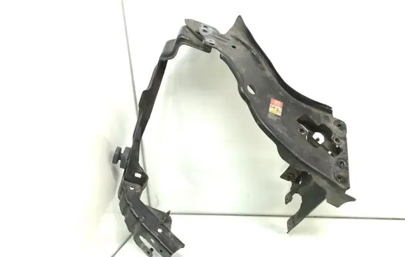 Mercedes-Benz E W211 Headlight/headlamp mounting bracket A1298172820