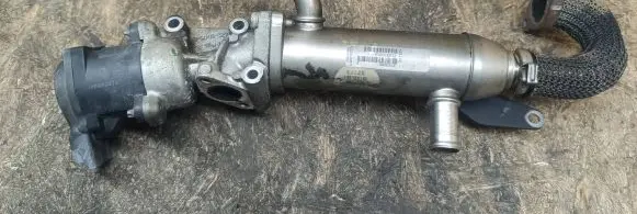 Jaguar XF X250 EGR valve 4R8Q9Y493BJ 215987660 80380090