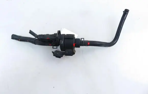 Hyundai Coupe Fuel tank valve 2892123510