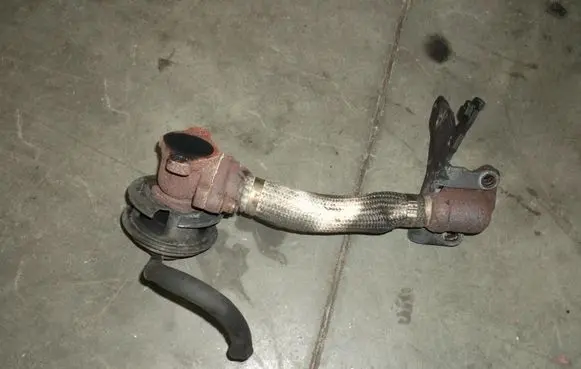 Hyundai Santa Fe EGR valve EGRNOX