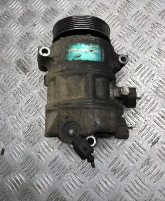 Volkswagen Golf V Air conditioning (A/C) compressor (pump)