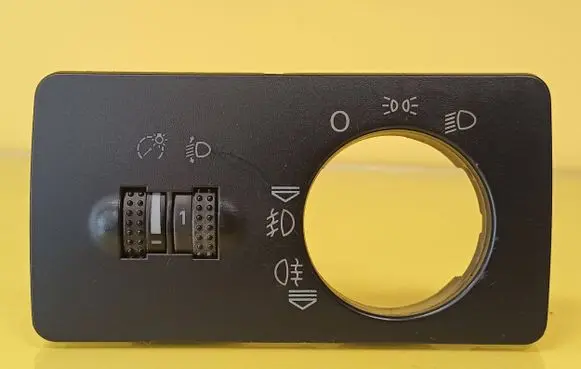 Skoda Fabia Mk1 (6Y) Headlight level height control switch