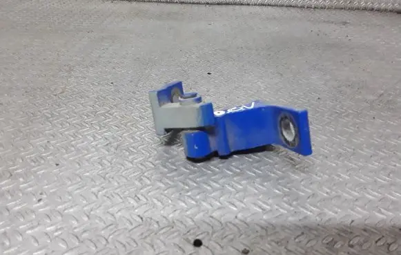 Seat Ibiza IV (6J,6P) Rear door upper hinge