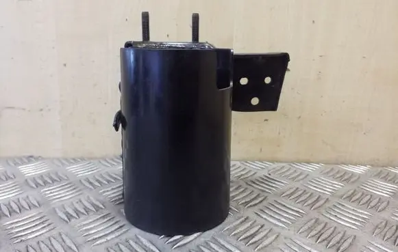 Hyundai ix35 Fuel filter bracket/mount holder 