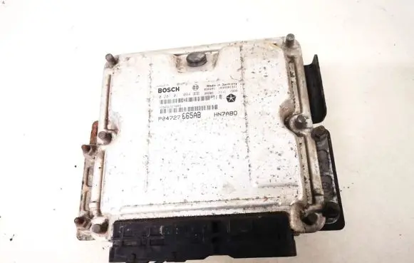 Chrysler Voyager Engine control unit/module p04727665ab 0281011064