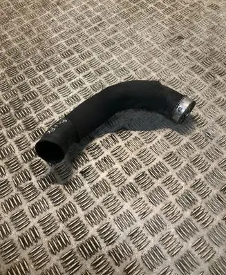 Intercooler hose/pipe