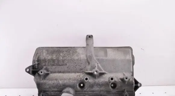 Mercedes-Benz B W245 Rocker cam cover A6400100667