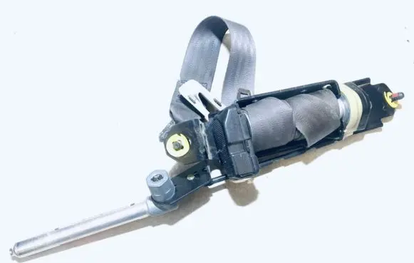 Volvo S80 Front seatbelt 9476735