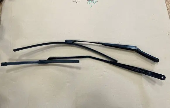 Cupra Formentor Headlight wiper arm set 5FG955410A 5FG955409A