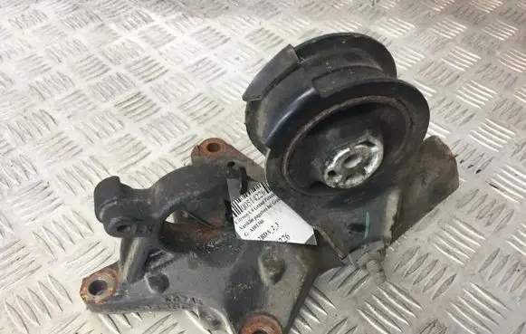 Citroen C4 Grand Picasso Engine mount bracket A001340 965350438D