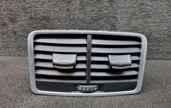 Audi A6 S6 C6 4F Rear air vent grill 4F0819203C