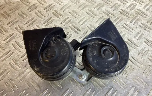 Mercedes-Benz GL X166 Horn signal 7042AM80SX A046495