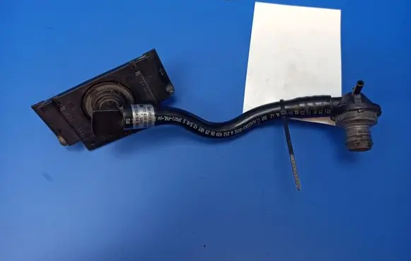 Mercedes-Benz E W212 Vacuum line/pipe/hose A2124302629 A0009983501