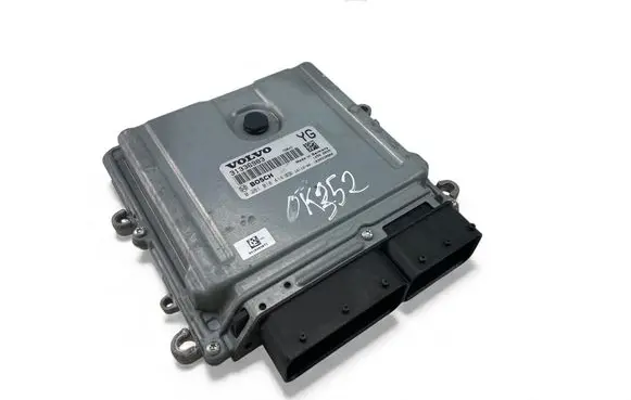 Volvo XC70 Engine control unit/module ECU 31336983 0281018414
