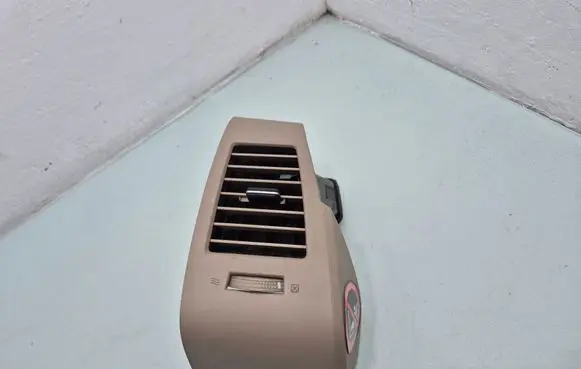 Nissan Murano Z50 Dashboard side air vent grill/cover trim 
