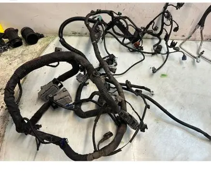 Chevrolet Cruze Engine installation wiring loom 62U000903 95180608 20110817