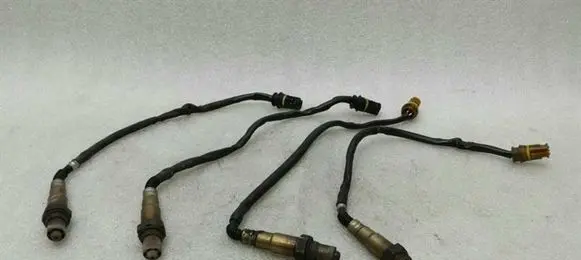 Mercedes-Benz CLS AMG C219 Lambda probe sensor A0015407617 A0015400517