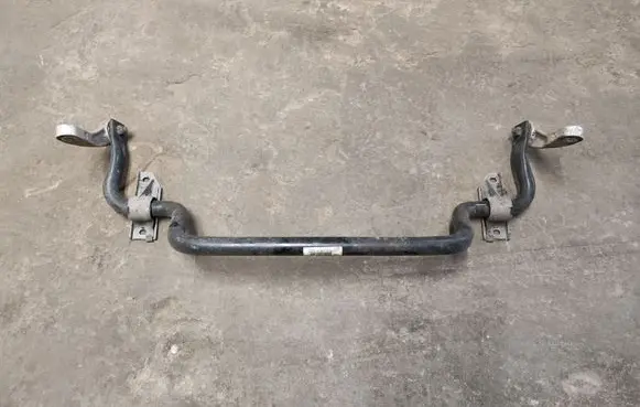 Mercedes-Benz C W205 Front anti-roll bar/sway bar A2053230465