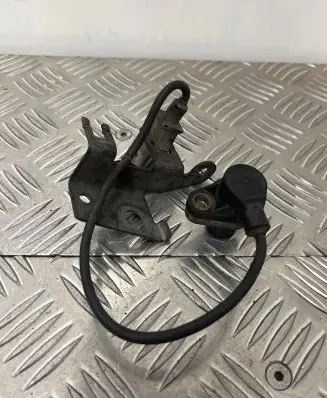 Audi A6 S6 C6 4F Crankshaft position sensor 0261210146