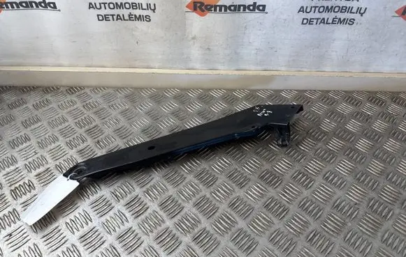 Volkswagen PASSAT B8 Radiator support slam panel bracket 3G0805931