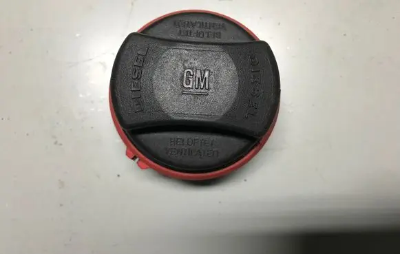 Opel Zafira C Fuel tank filler cap 