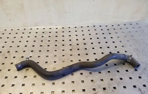 Volkswagen Transporter - Caravelle T4 Engine coolant pipe/hose 074121058F