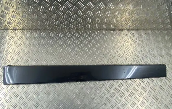 BMW X4 F26 Front door trim (molding) 8050447