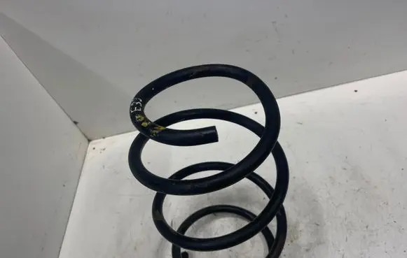 BMW 5 E39 Front coil spring
