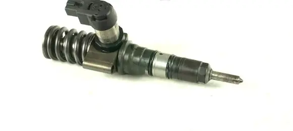 Audi A3 S3 8P Fuel injector 03G130073S POMPOWTRYSK