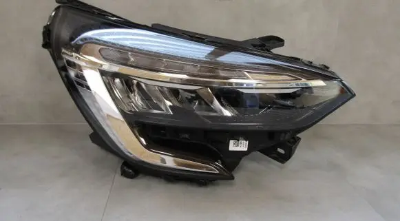 Renault Clio V Headlight/headlamp 260100902R LE17A6415 01065099800010