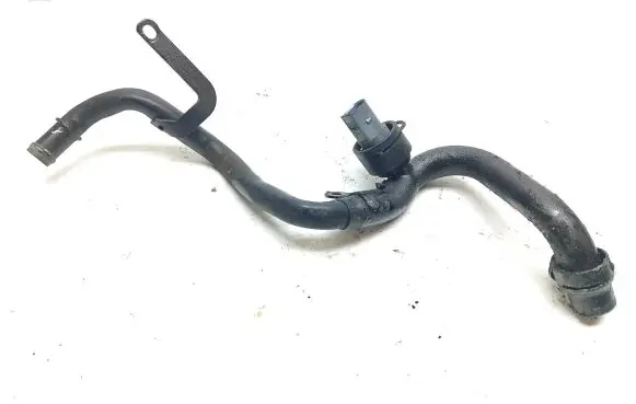 Audi Q7 4L Engine coolant pipe/hose 059121065AK