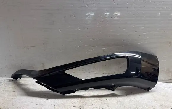 Volvo XC90 Front bumper splitter molding 31383800