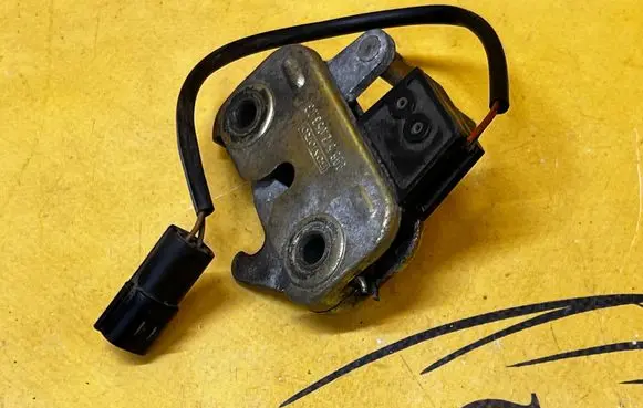 Porsche 911 996 Tailgate/trunk/boot lock/catch/latch 99651205303