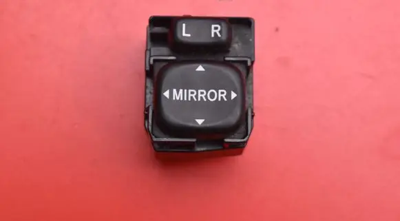 Toyota Prius (NHW20) Mirror heating switch 183574