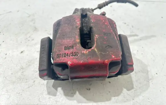 BMW 5 F10 F11 Front brake caliper 6024330