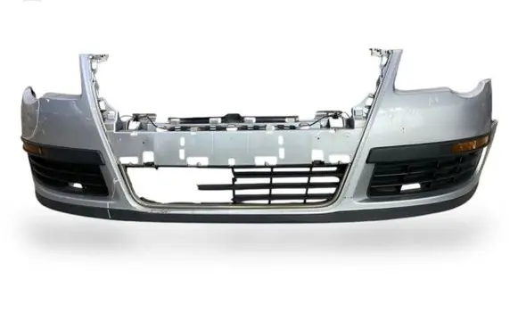 Volkswagen PASSAT B6 Front bumper 3C0807221A 3C0805903