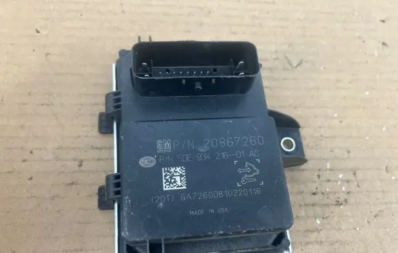 Opel Astra J Fuel injection pump control unit/module 20867260 5DE93421601AC GA7260DB10220116