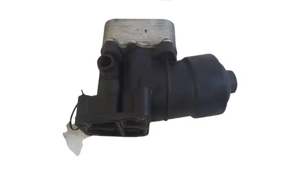 Audi A1 Oil filter mounting bracket 03l117021c