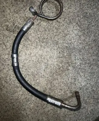 BMW 7 E32 Power steering hose/pipe/line 1135026