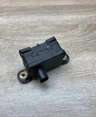 Audi A3 S3 8P ESP acceleration yaw rate sensor 1K0907655D 10170103643