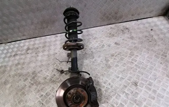 Opel Crossland X Front wheel hub spindle knuckle