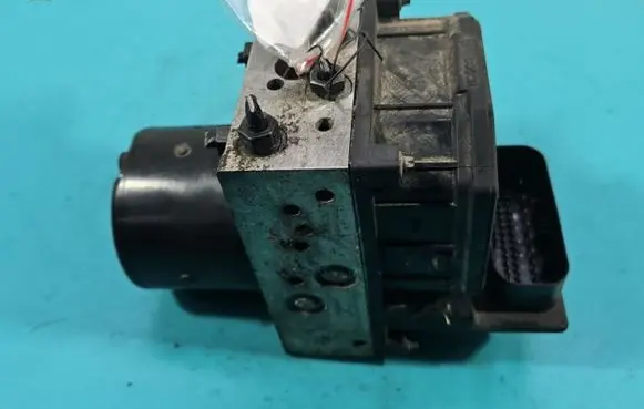 Skoda Fabia Mk1 (6Y) ABS Pump 0265224011 IMPRK1411768