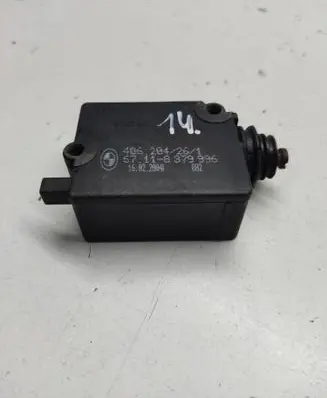 BMW X5 E53 Fuel tank cap lock 8379996 406204261 67118379996