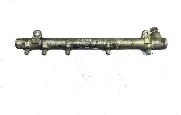 Mercedes-Benz C W203 Fuel main line pipe A6110700395 0445214038 090171